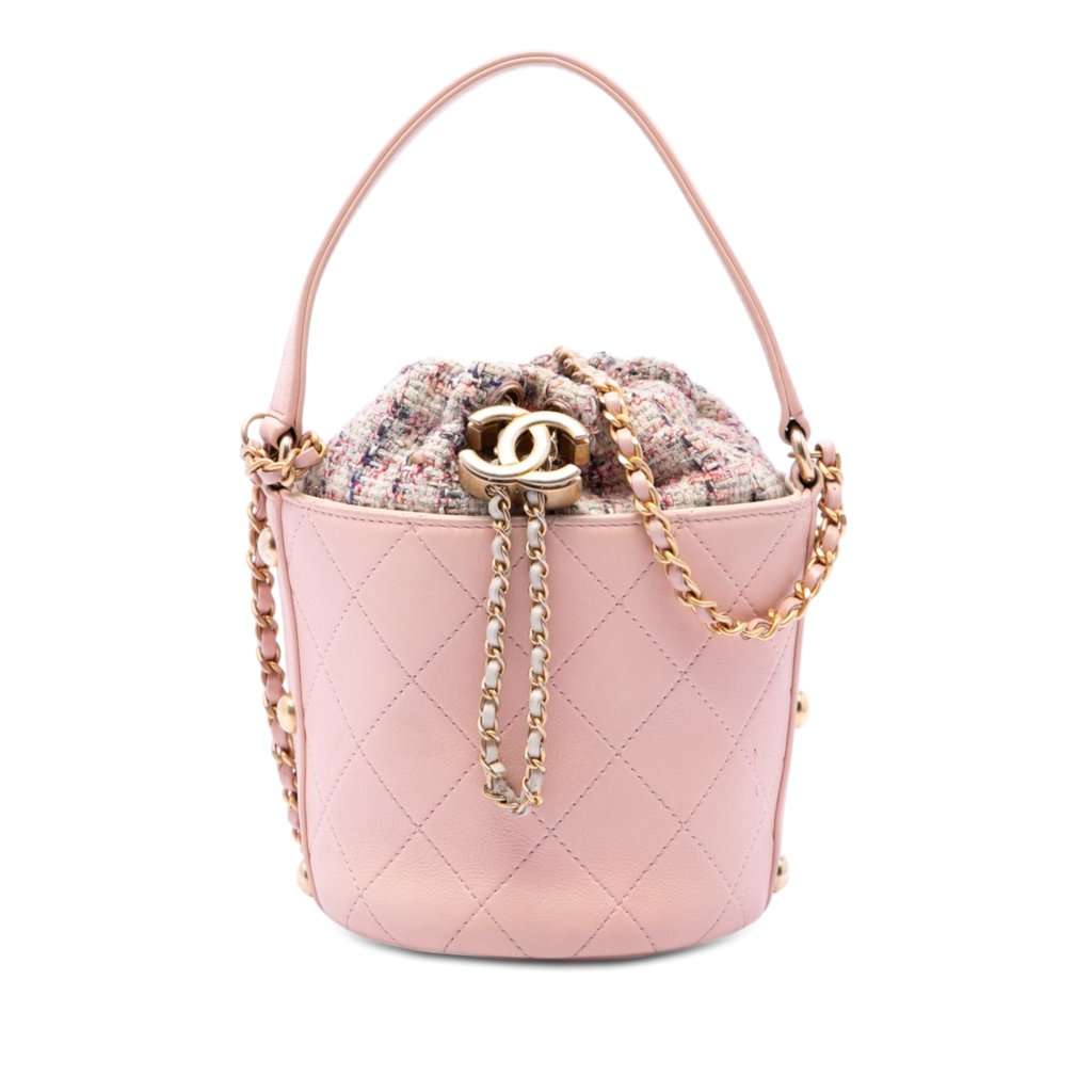 Chanel Small CC Calfskin and Tweed Drawstring Bucket Bag Pink Leather Very good condition - Front View