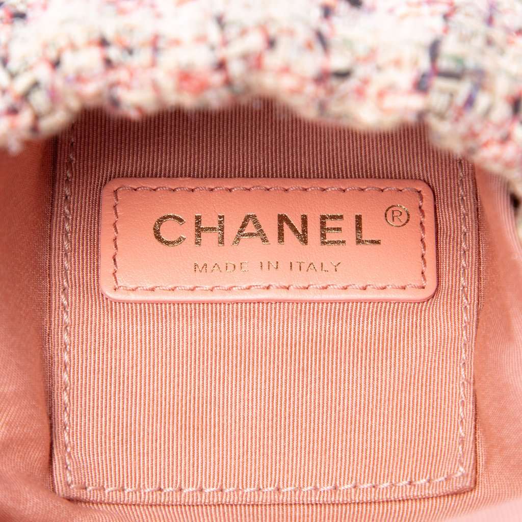 Chanel Small CC Calfskin and Tweed Drawstring Bucket Bag Pink Leather Very good condition - Box View