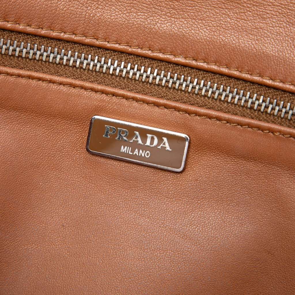 Prada Saffiano Flap Clutch Brown Leather Very good condition - Box View