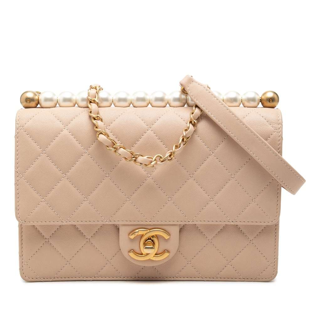 Chanel Small Quilted Lambskin Chic Pearls Flap Beige Leather Very good condition - Front View