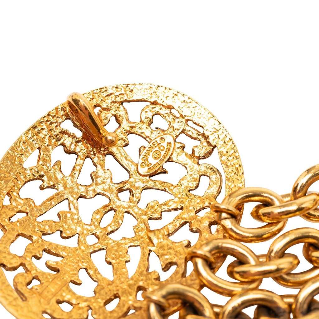 Chanel Gold Plated Equestrian Medallion Chain Belt Gold Metal Very good - Model View