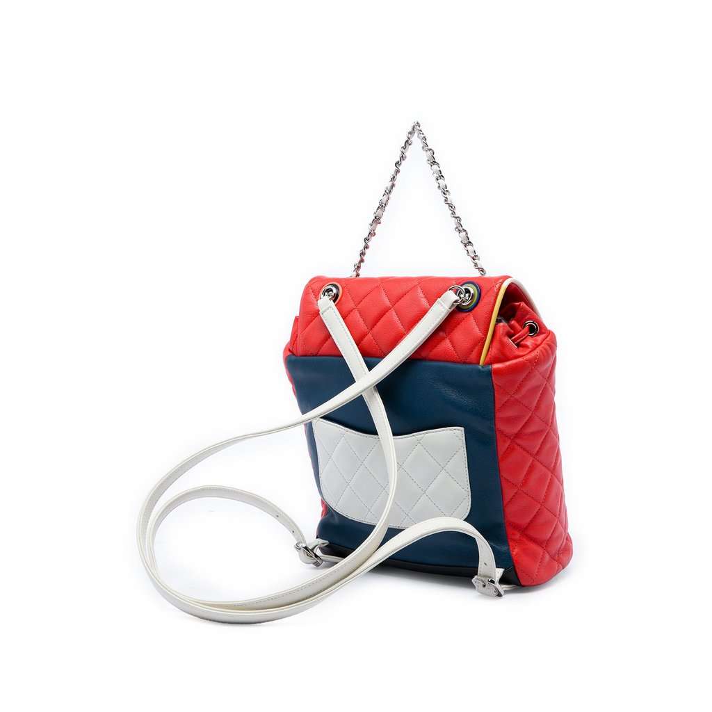 Chanel Small Lambskin Cuba Color Urban Spirit Backpack Red Leather Very good condition - Back View