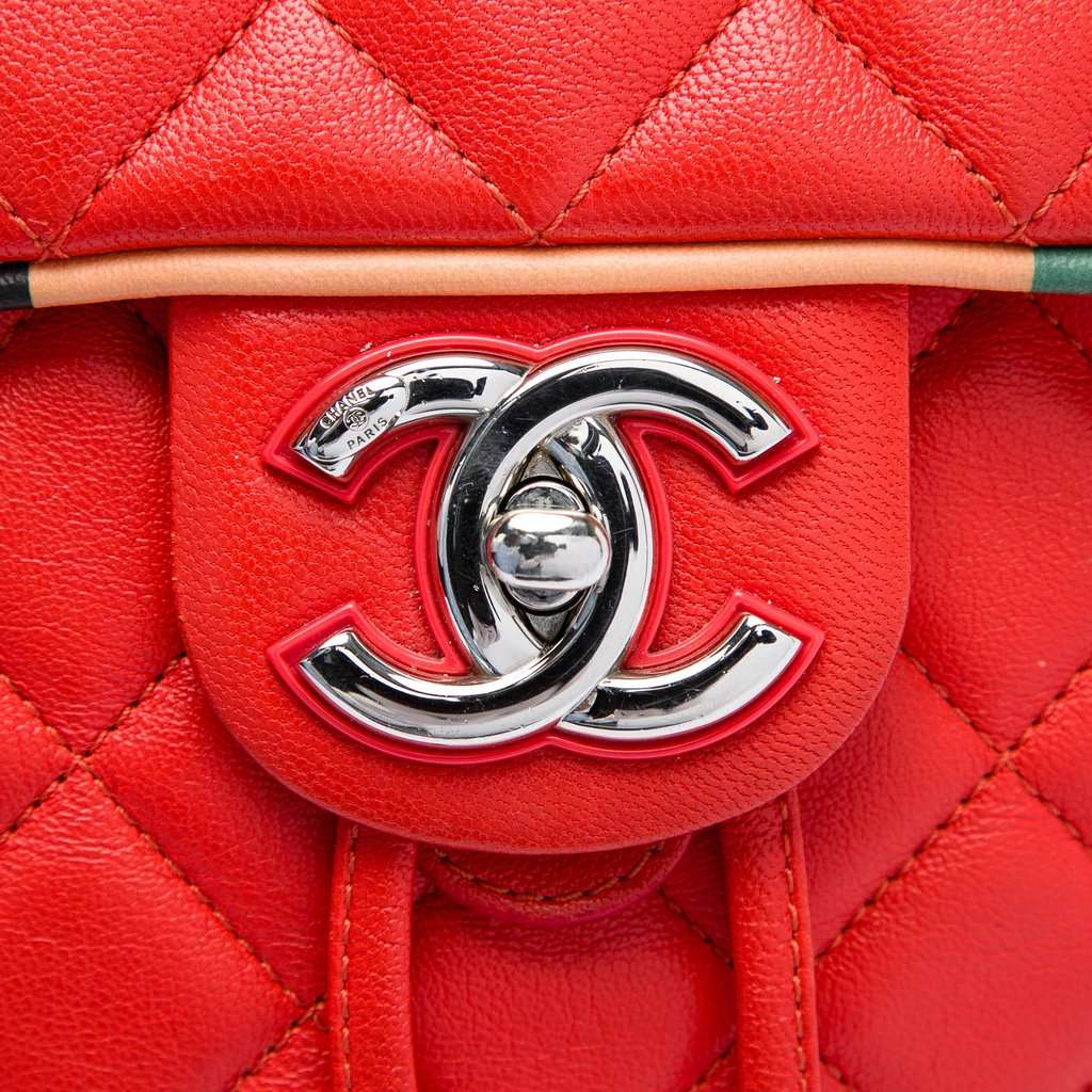 Chanel Small Lambskin Cuba Color Urban Spirit Backpack Red Leather Very good condition - Box View