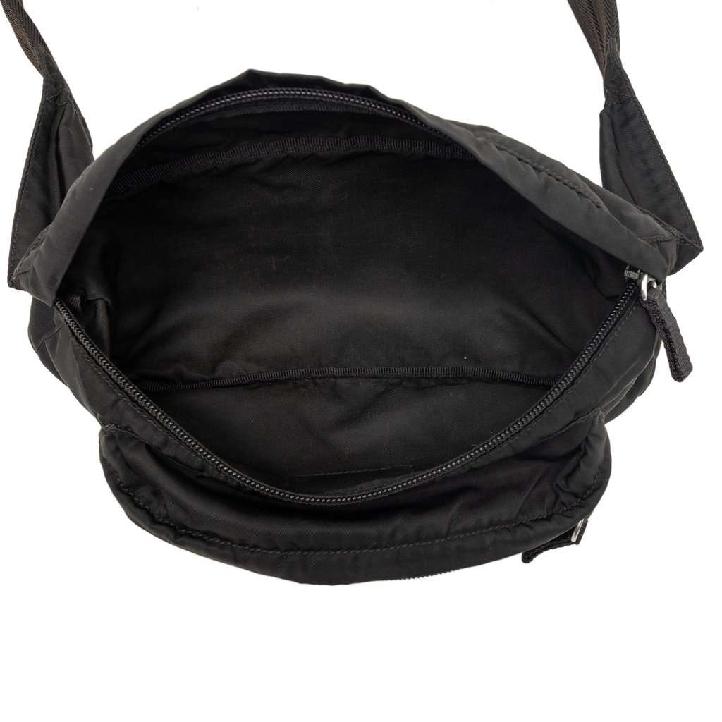 Prada Tessuto Belt Bag Black Very good - Model View