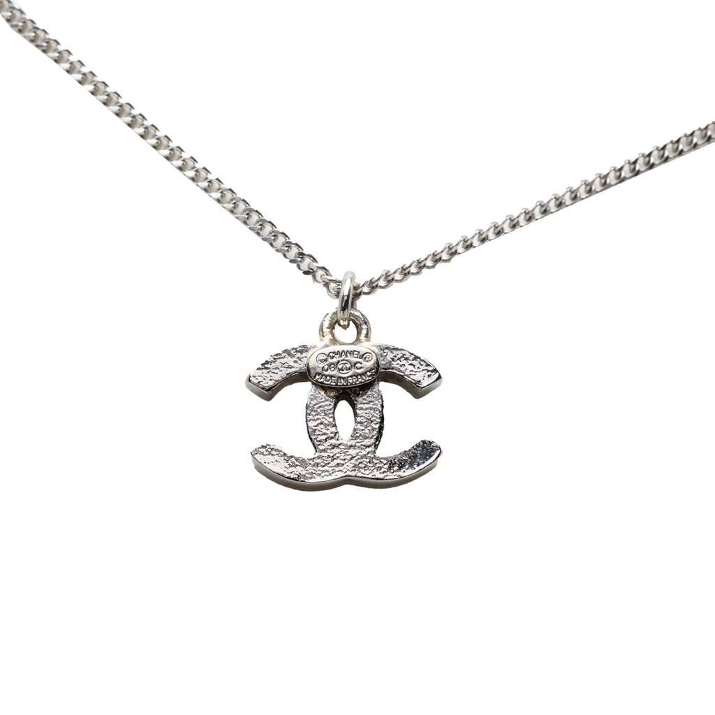 Chanel CC Brass Pendant Necklace Silver Metal Very good condition - Inside View