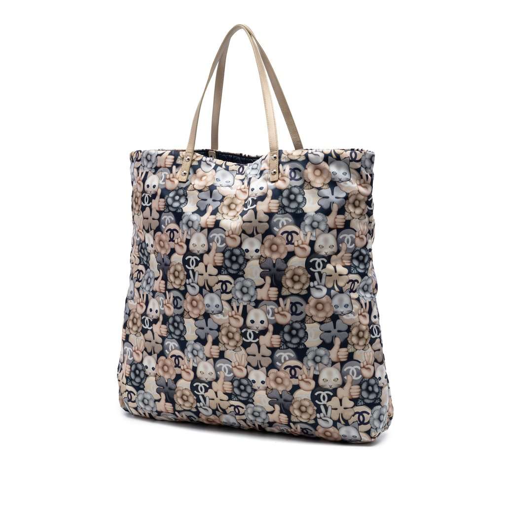 Chanel Large Nylon Cat Emoticon Shopping Tote Blue Very good condition - Back View