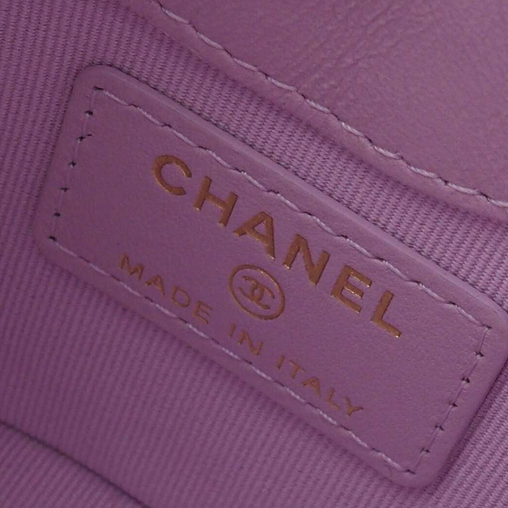 Chanel Micro Shiny Lambskin 31 Clutch with Chain Purple Leather Very good condition - Box View