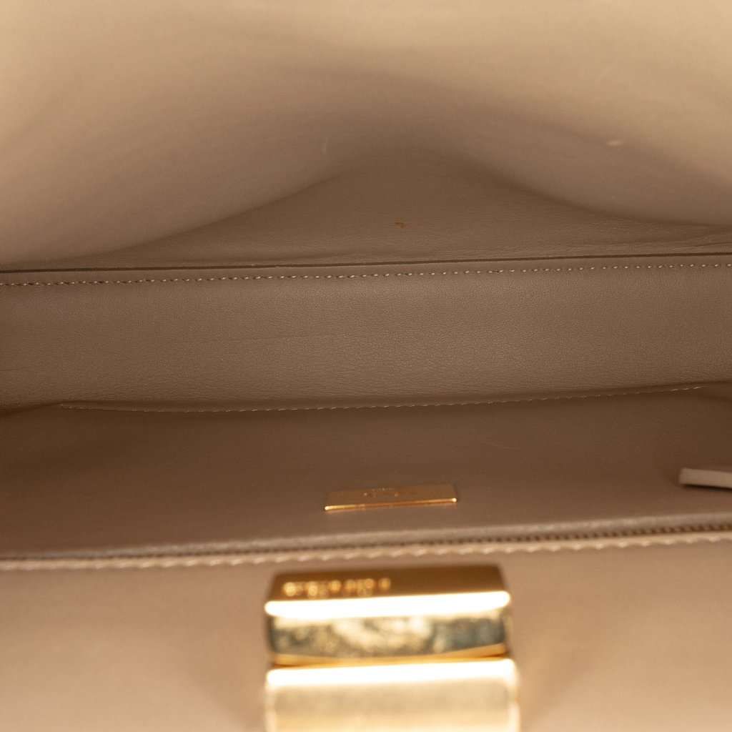 Fendi Medium Leather Peekaboo Iconic Essentially Satchel Black Leather Very good condition - Box View