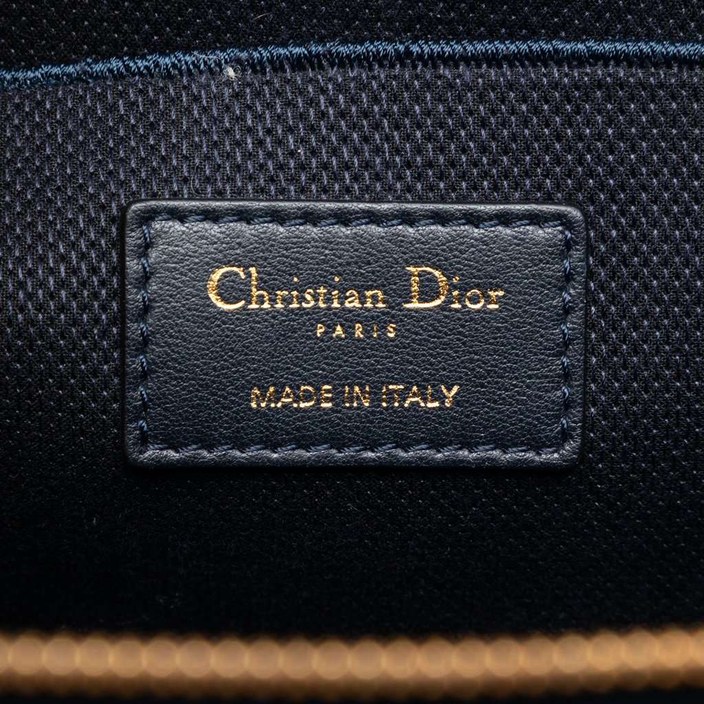 Dior Embroidered Velvet Diortravel Vanity Case Blue Very good condition - Box View