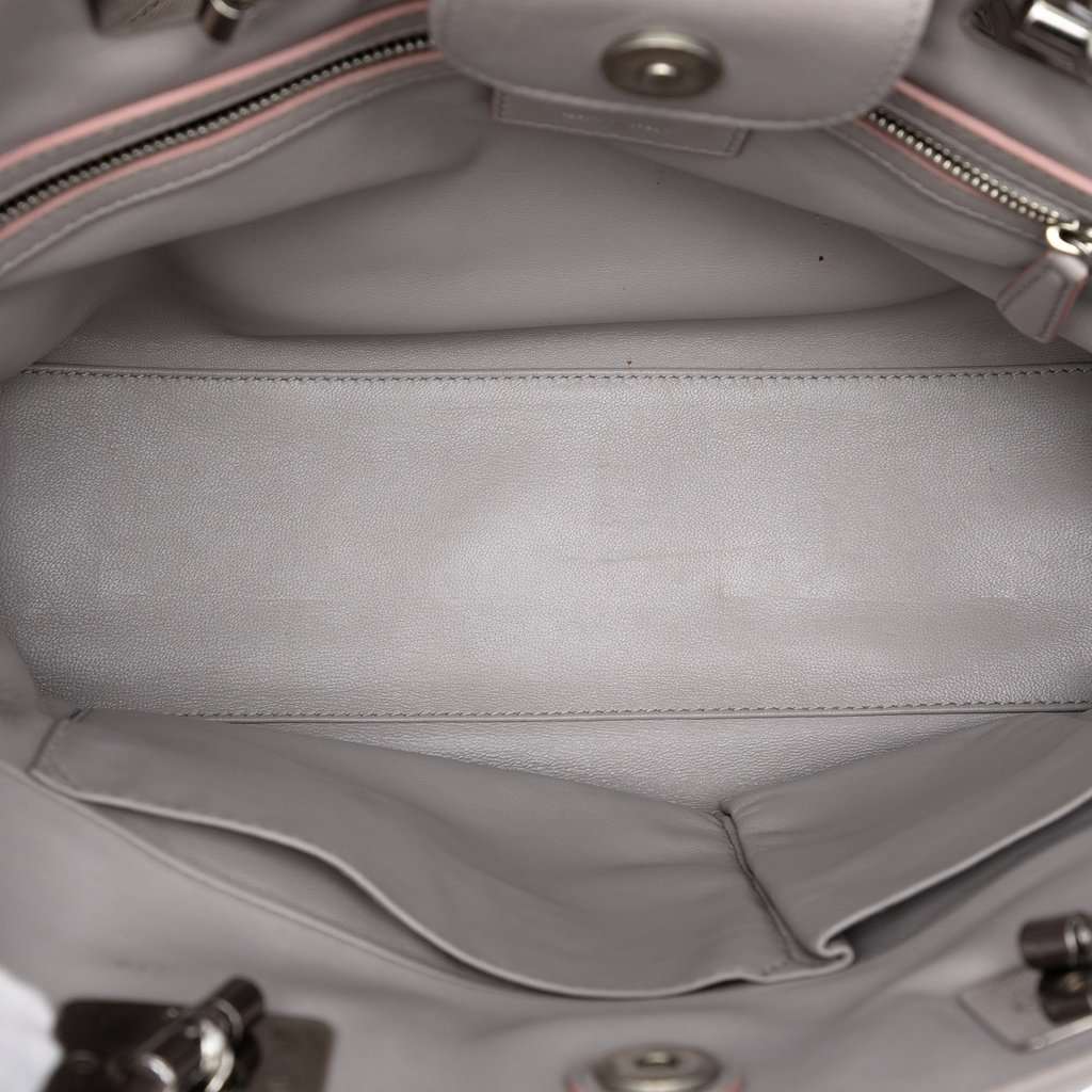 Dior Lambskin Cannage Granville Chain Tote Grey Leather Very good condition - Model View