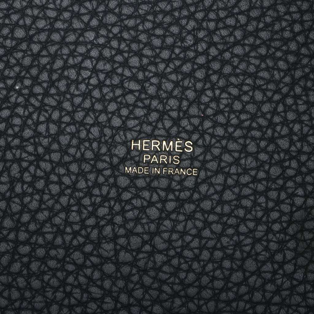 Hermès Clemence Picotin Lock 22 Green Leather Very good condition - Model View