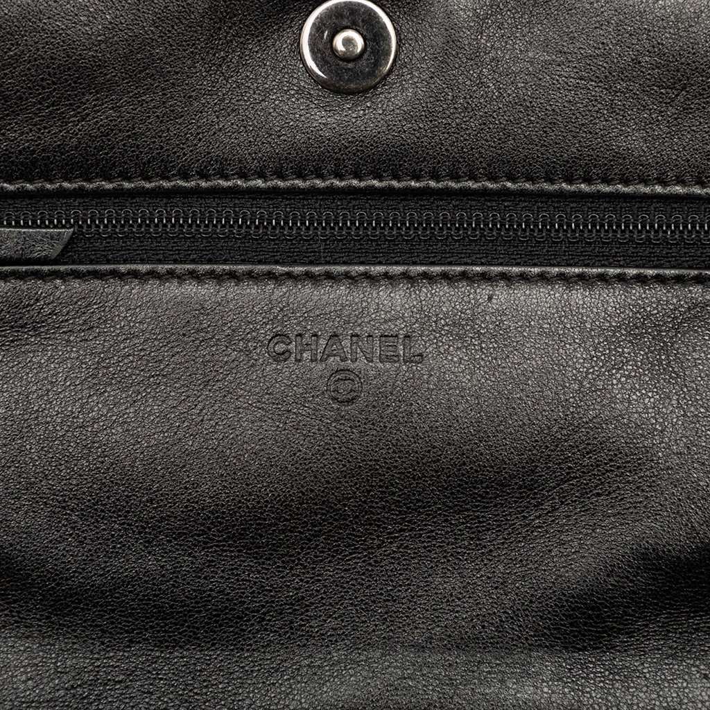 Chanel CC Quilted Lambskin Full Flap Wallet on Chain Black Leather Very good - Box View