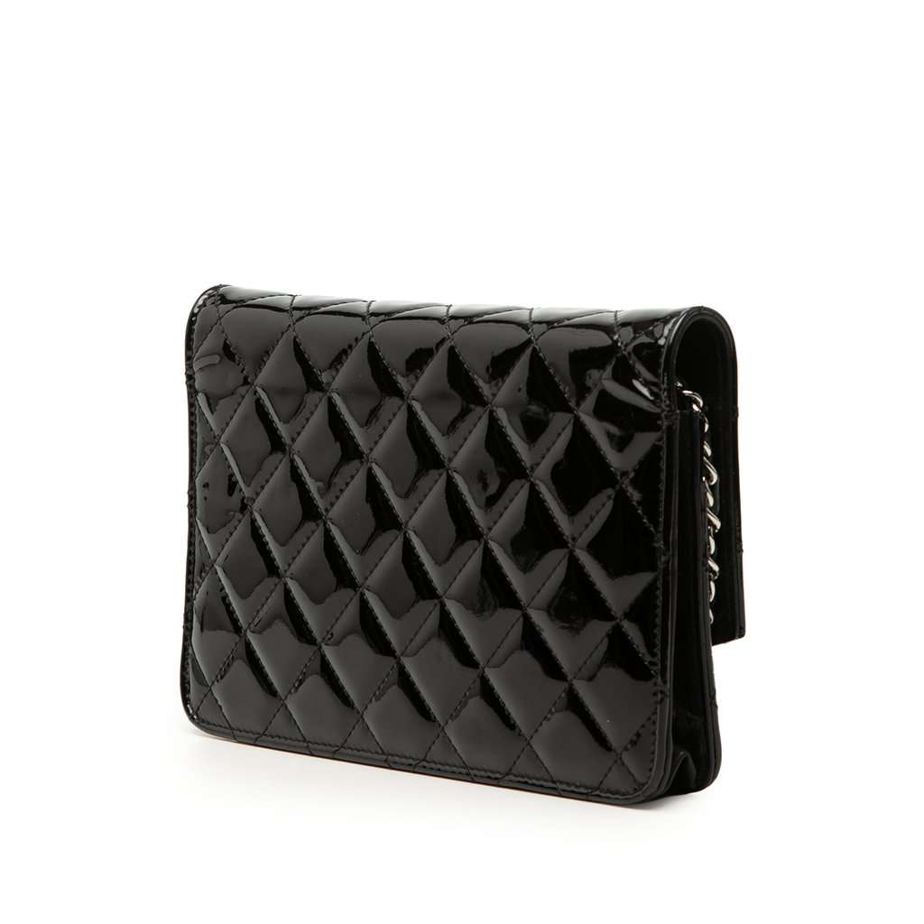 Chanel CC Quilted Patent Brilliant Wallet On Chain Black Leather Very good condition - Back View