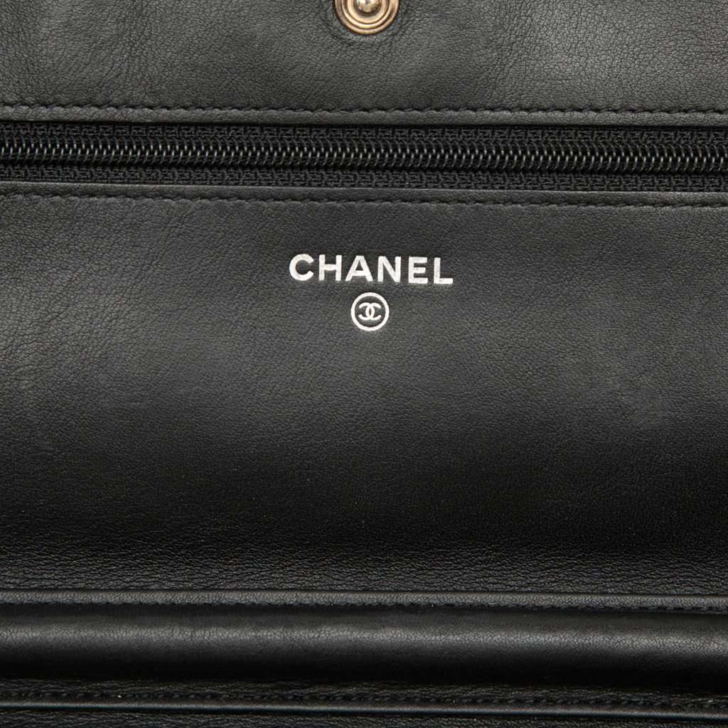 Chanel CC Quilted Patent Brilliant Wallet On Chain Black Leather Very good condition - Box View