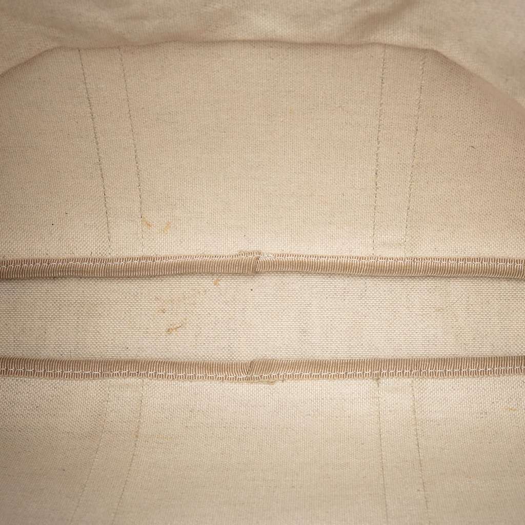 Gucci GG Supreme Business Bag Beige Very good condition - Model View