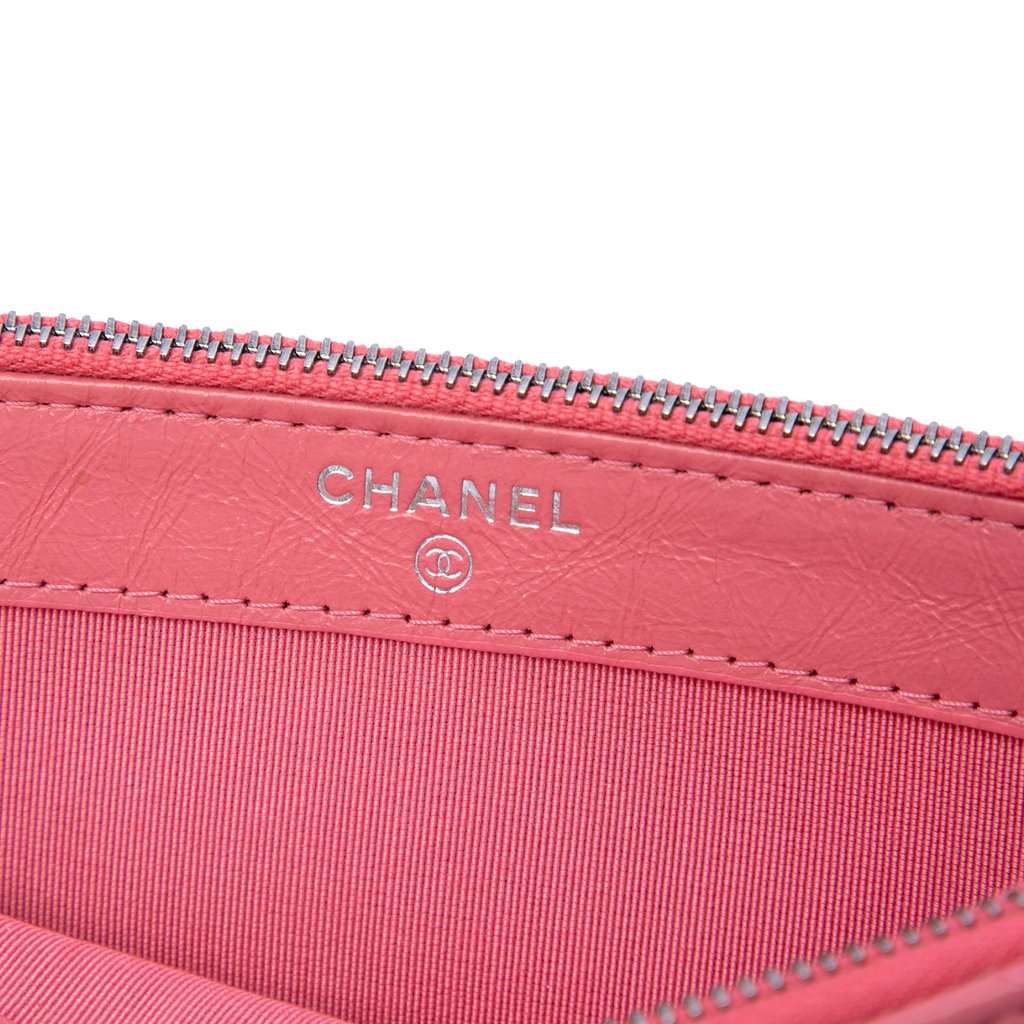 Chanel Quilted Aged Calfskin Gabrielle Double Zip Clutch with Chain Pink Leather Very good condition - Box View