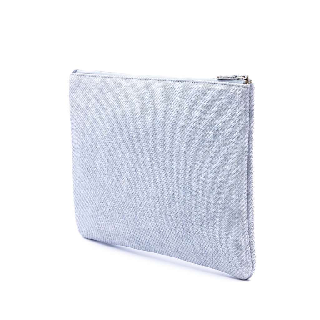 Chanel Large Canvas Deauville O Case Clutch Blue Very good - Back View