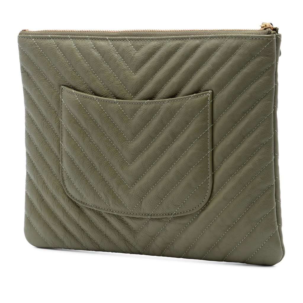 Chanel Medium Chevron Calfskin O Case Clutch Brown Leather Very good condition - Back View