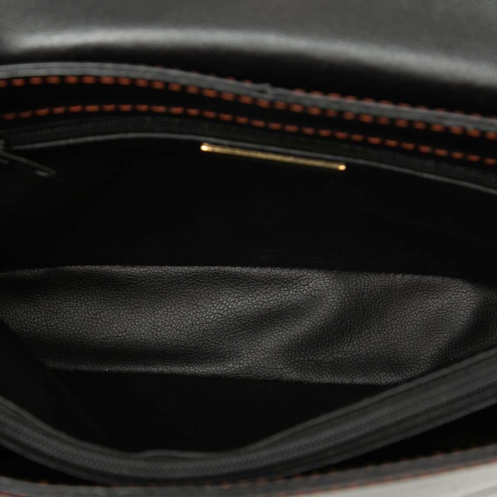 Saint Laurent Leather Cutout Crossbody Black Leather Very good condition - Model View
