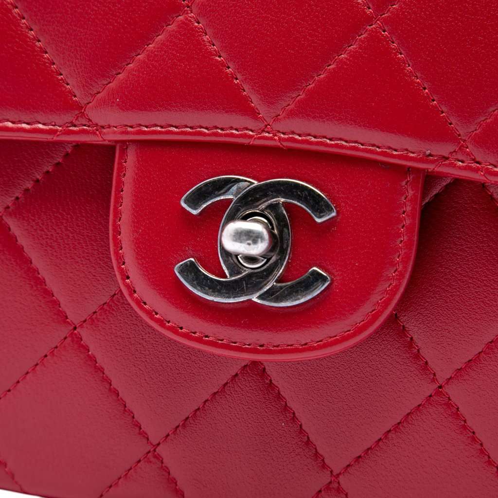 Chanel Medium Quilted Lambskin Top Handle Bag Red Leather Very good condition - Box View