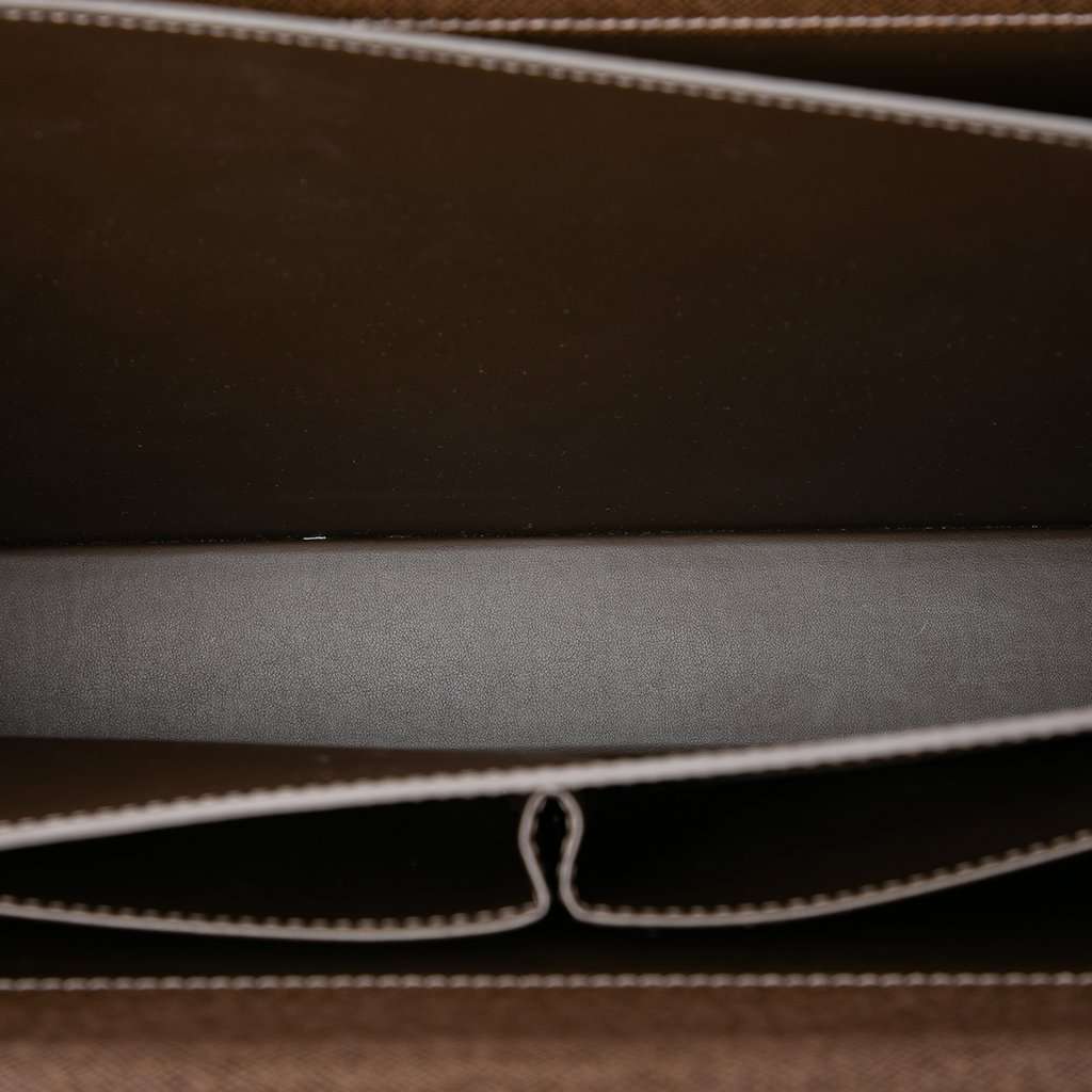 Louis Vuitton Taiga Pilot Briefcase Brown Leather Very good - Model View