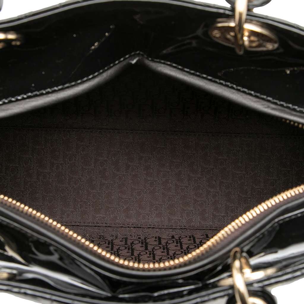 Dior Large Patent Cannage Lady Dior Black Leather Very good condition - Model View