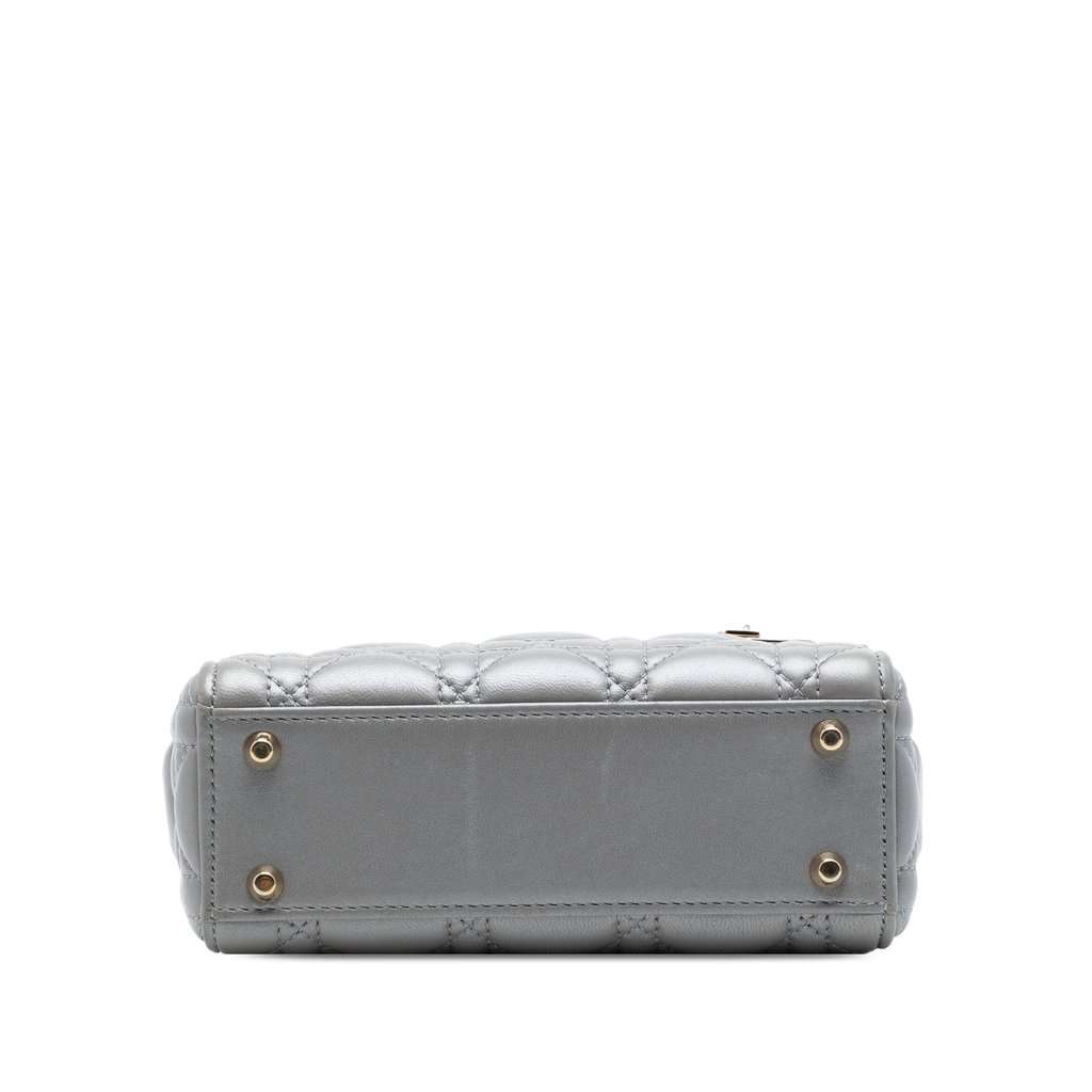 Dior Mini Metallic Lambskin Cannage Lady Dior Other Leather Very good condition - Inside View