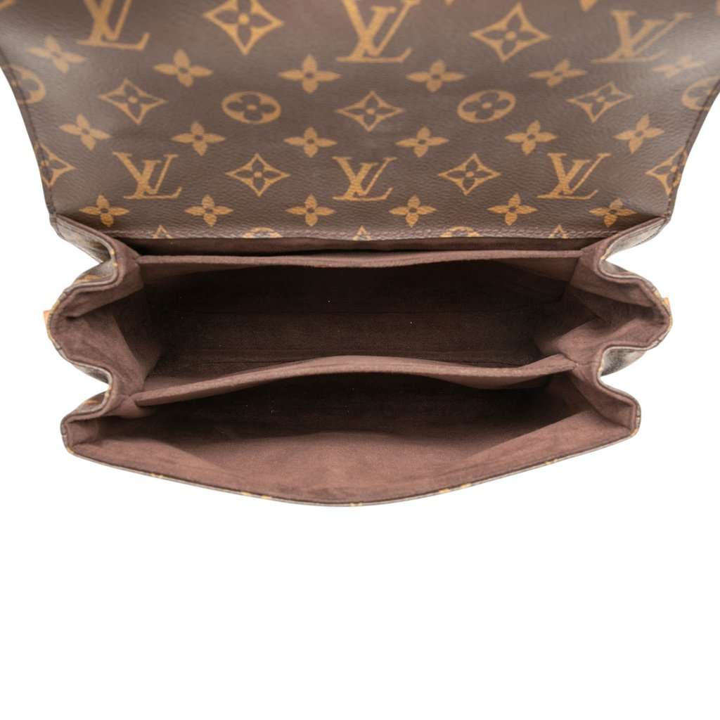 Louis Vuitton Monogram Pochette Metis Brown Very good - Model View