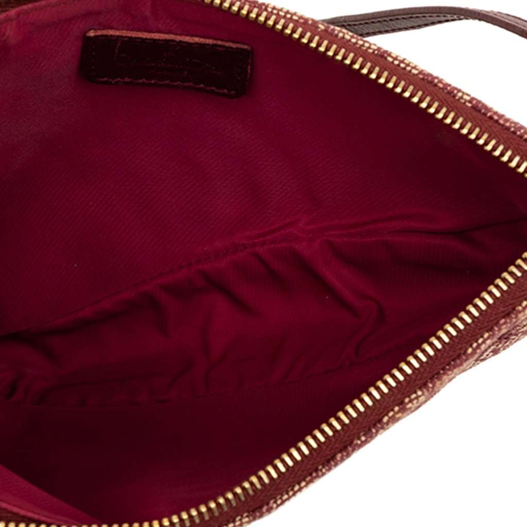 Dior Mini Diorissimo Canvas Saddle Pochette Red Very good - Model View