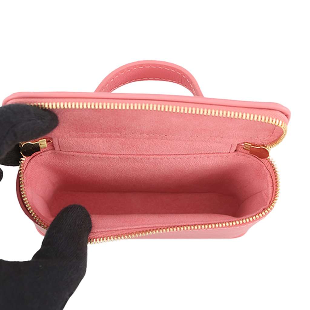 Louis Vuitton Epi Nice Beauty Vanity Bag Pink Leather Very good condition - Model View