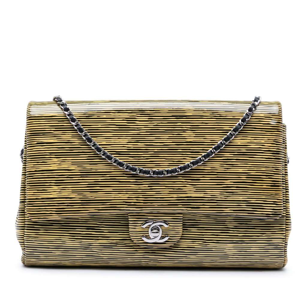 Chanel CC Patent Striped Flap Clutch with Chain Yellow Leather Very good condition - Front View
