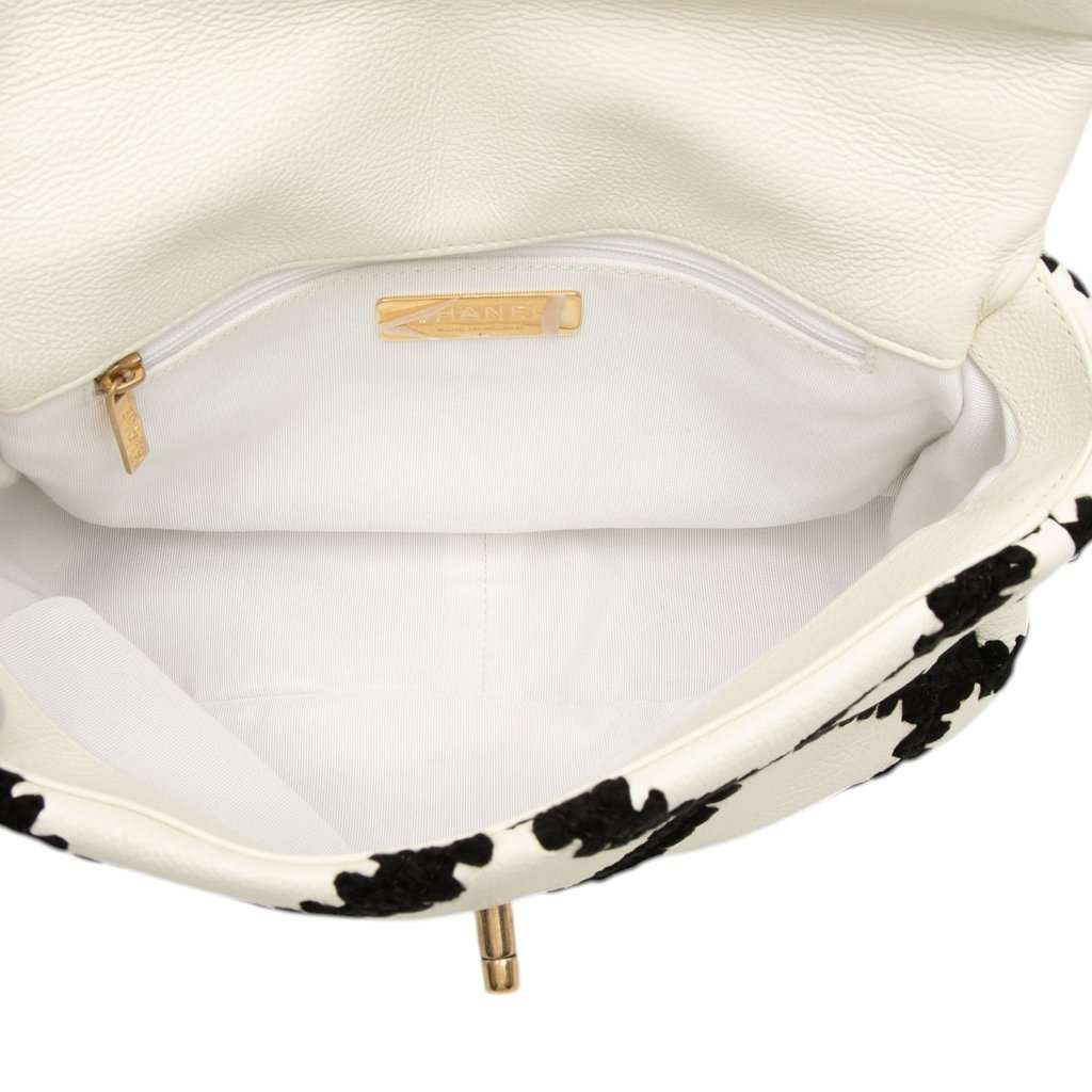 Chanel Medium Crochet Calfskin 19 Flap White Leather Very good - Model View