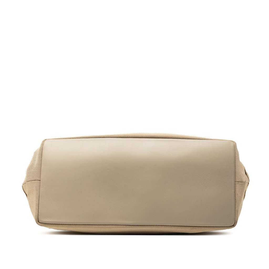 Salvatore Ferragamo Nylon Tiered Grosgrain Shouder Bag Beige Very good condition - Inside View