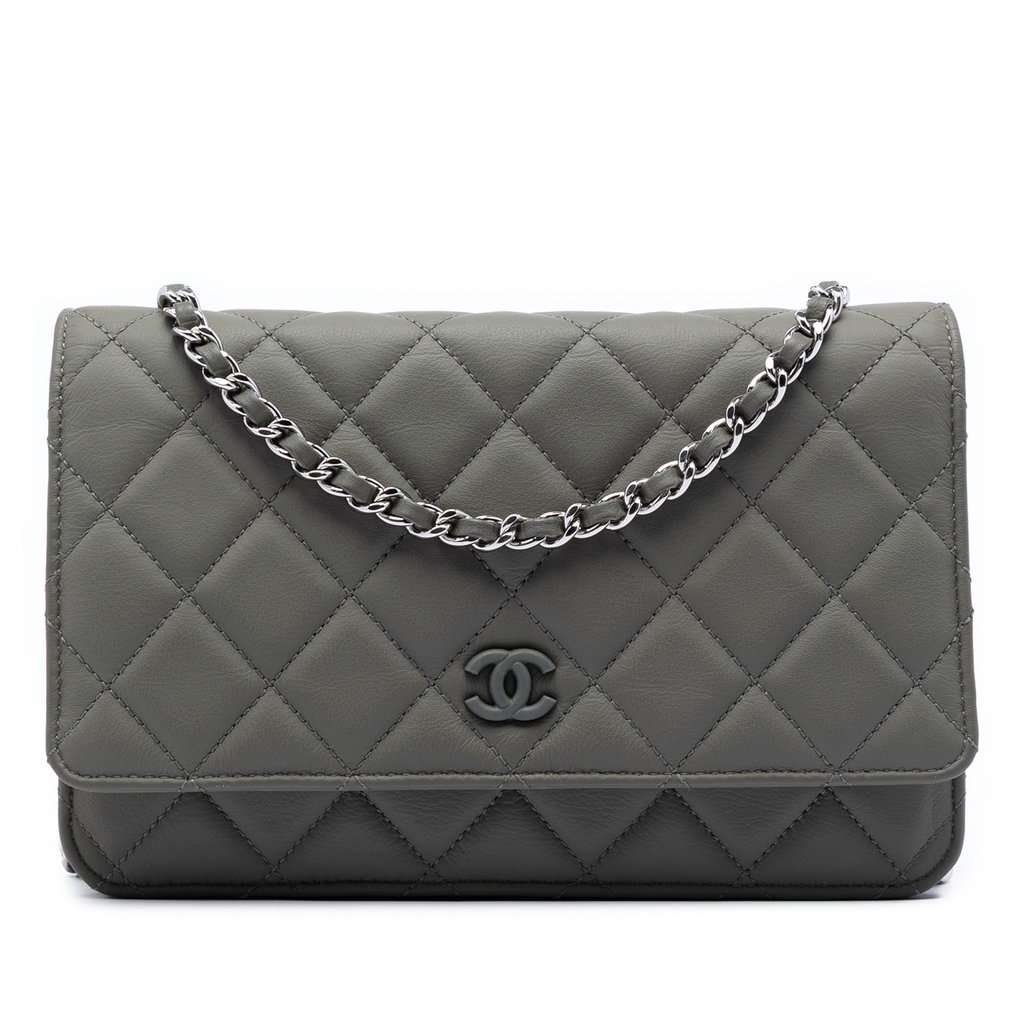 Chanel CC Quilted Lambskin Incognito Wallet On Chain MultiColor Leather Very good condition - Front View