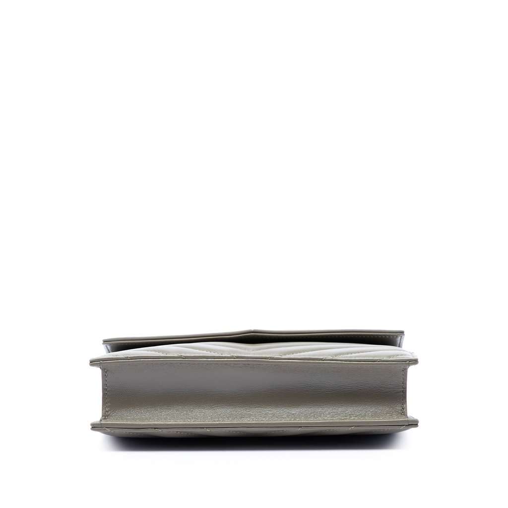 Saint Laurent Chevron Lambskin Monogram Envelope Chain Wallet Other Leather Very good condition - Inside View