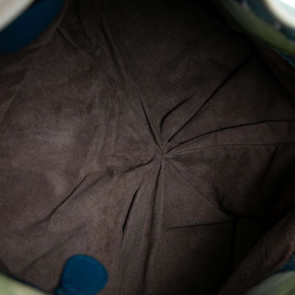 Bottega Veneta Nappa Intrecciato Aquilone Fortune Cookie Hobo Blue Leather Very good condition - Model View