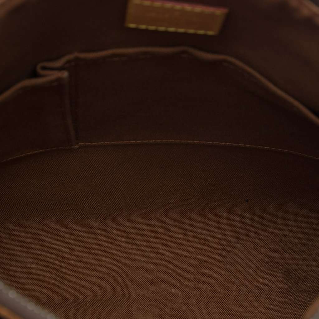 Louis Vuitton Monogram Odeon MM Brown Very good condition - Model View