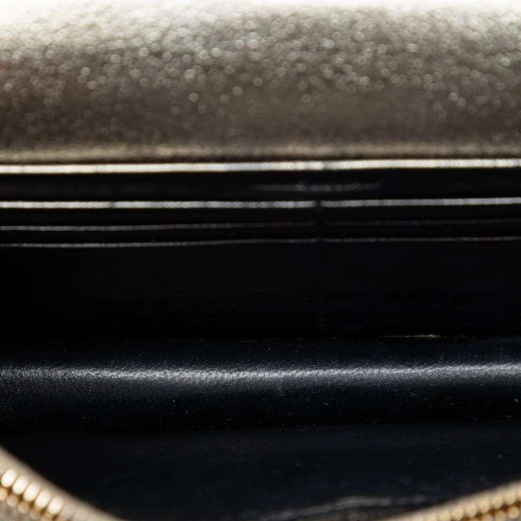 Saint Laurent Small Metallic Kate Tassel Wallet On Chain Silver Leather Very good - Model View