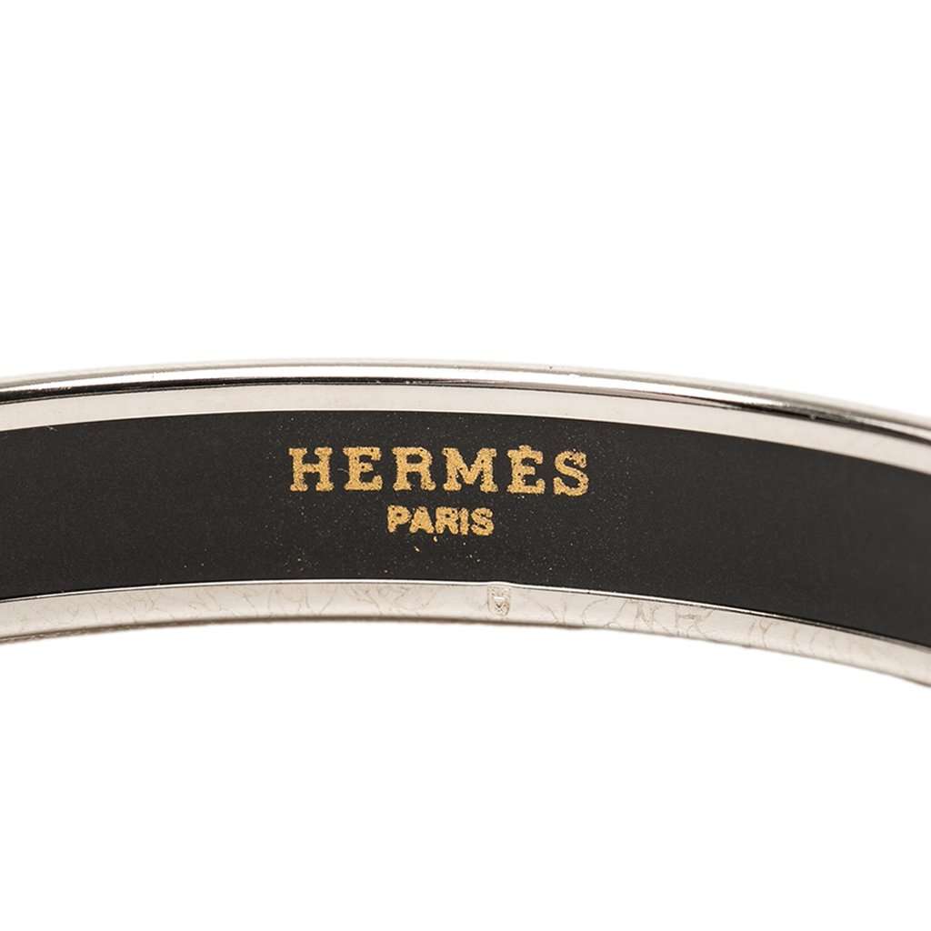 Hermès Narrow Caleche Enamel Bangle 65 Pink Metal Very good condition - Model View