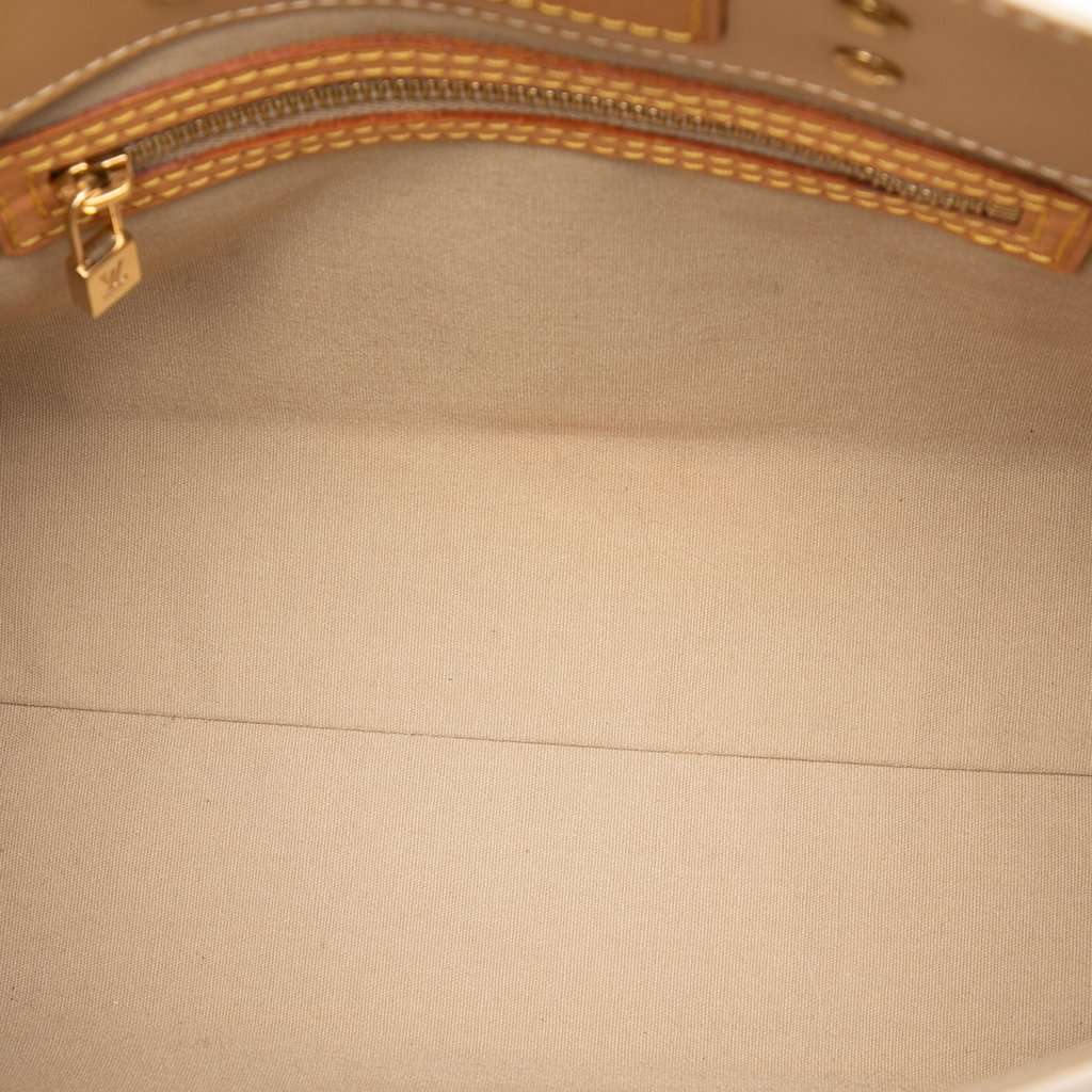 Louis Vuitton Monogram Vernis Reade PM Beige Leather Very good condition - Model View