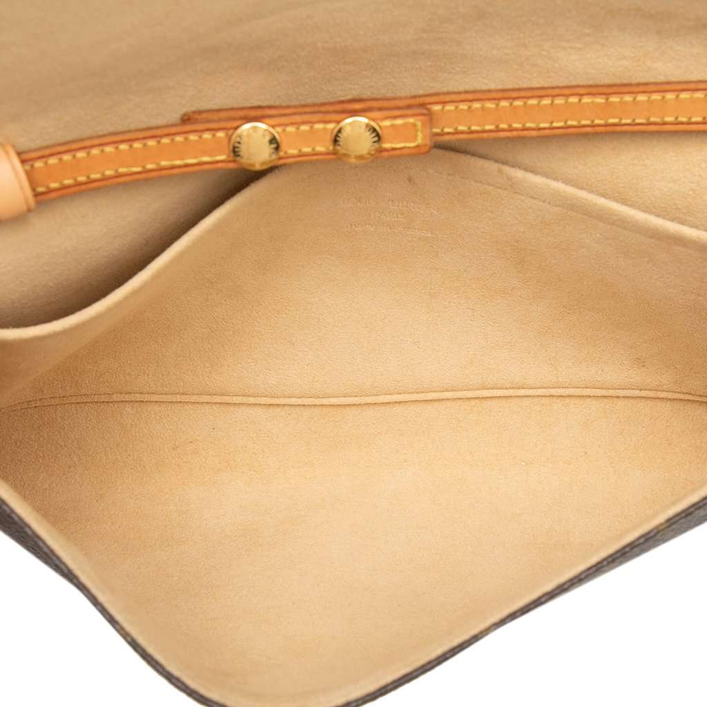 Louis Vuitton Monogram Pochette Twin GM Brown Very good condition - Model View