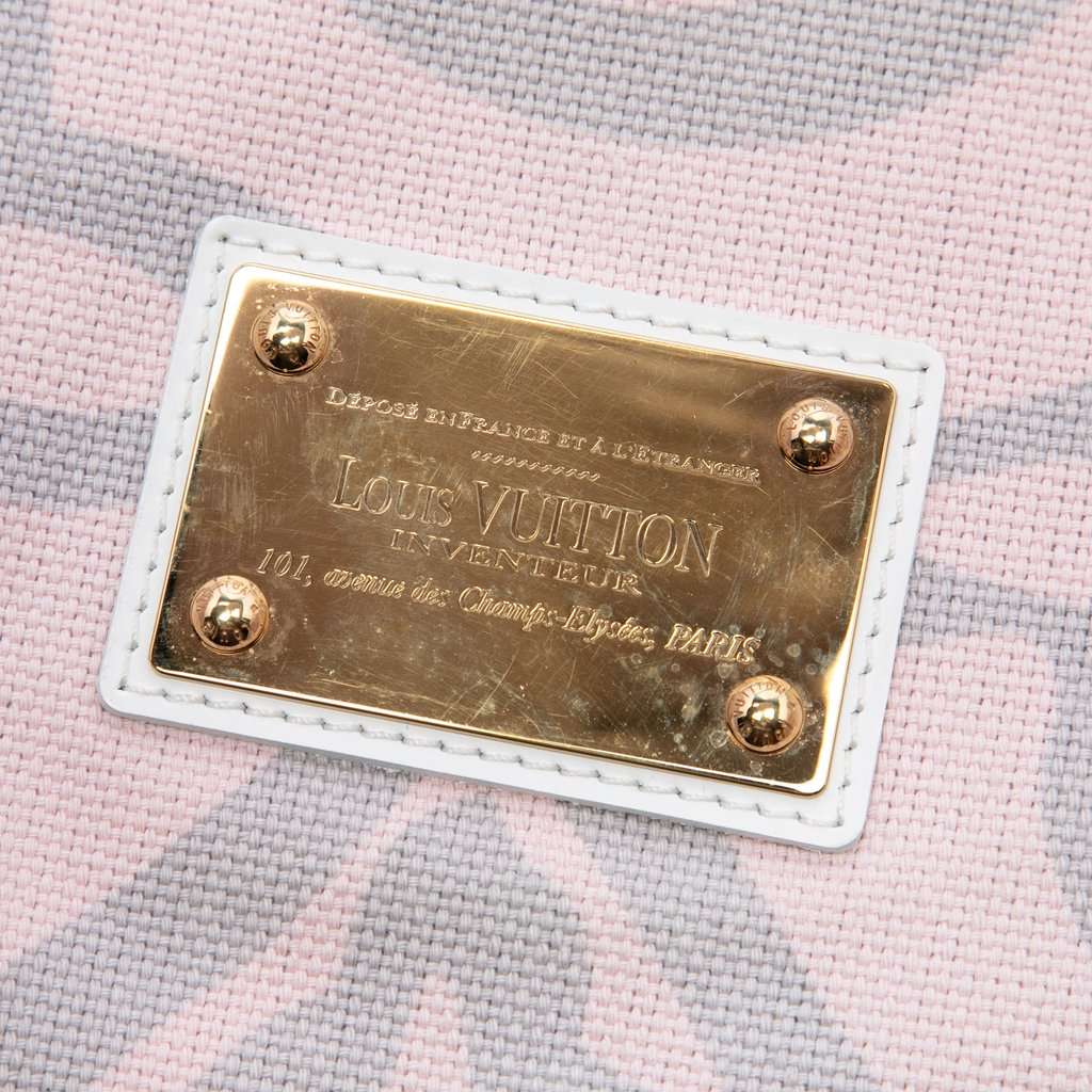 Louis Vuitton Monogram Tahitienne Cabas GM Pink Very good condition - Box View