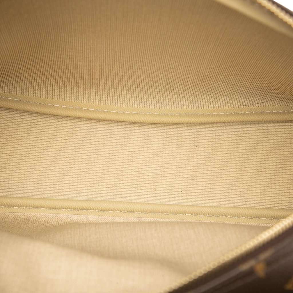 Louis Vuitton Monogram Reporter PM Brown Very good - Model View