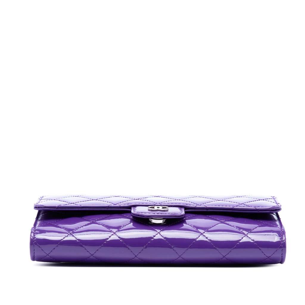 Chanel CC Quilted Patent Wallet On Chain Purple Leather Very good condition - Inside View
