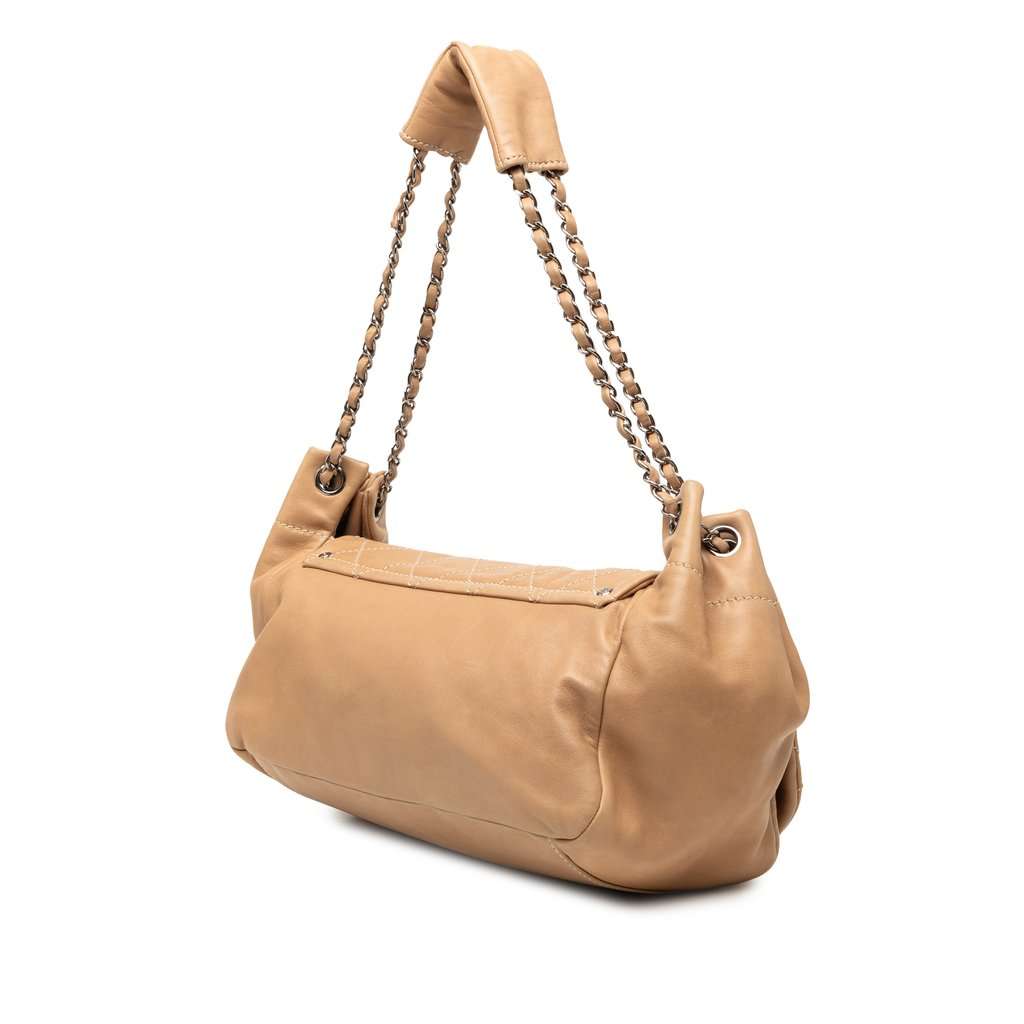 Chanel CC Wild Stitch Lambskin Accordion Flap Beige Leather Good condition - Back View