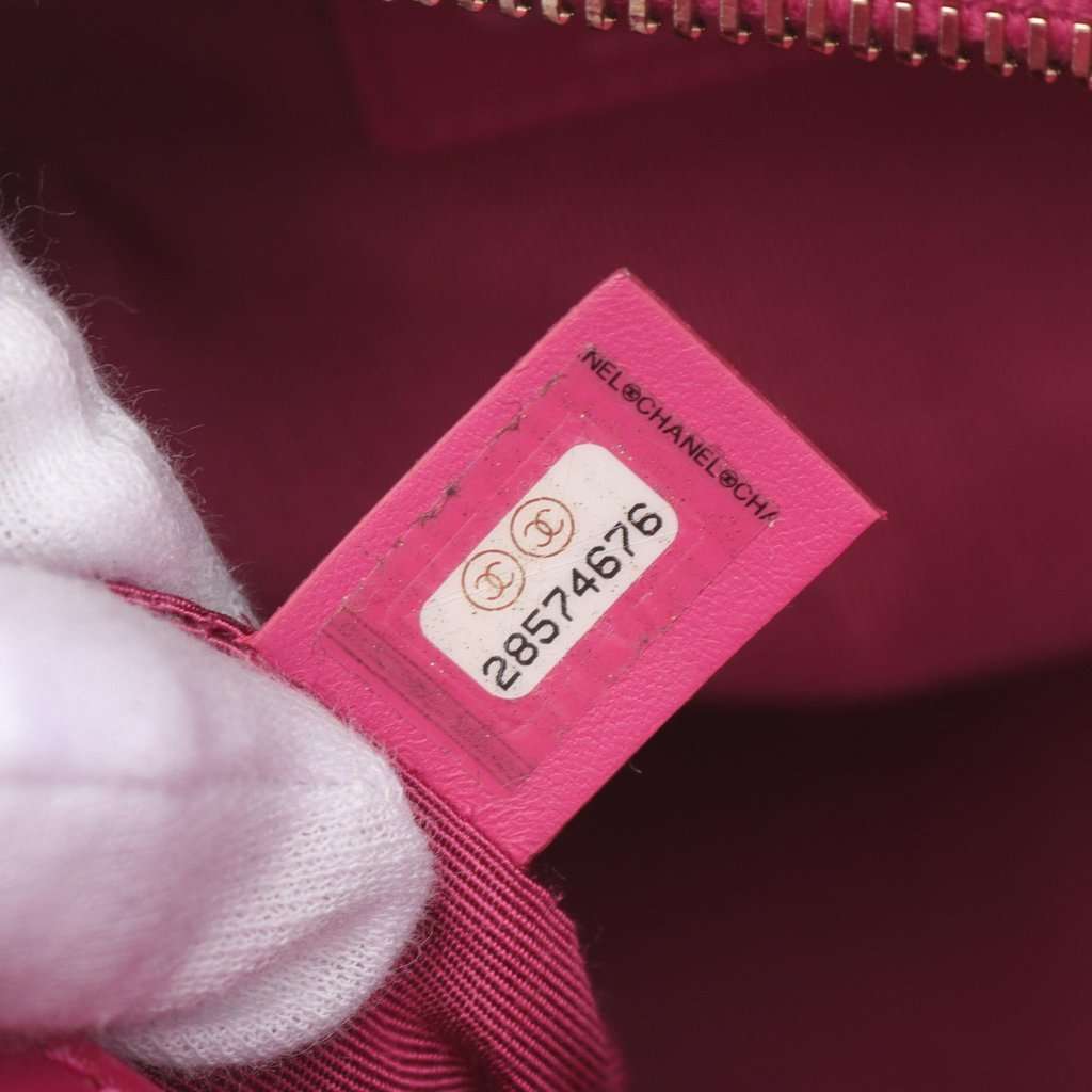 Chanel Medium Aged Calfskin Gabrielle Crossbody Pink Leather Very good condition - Box View