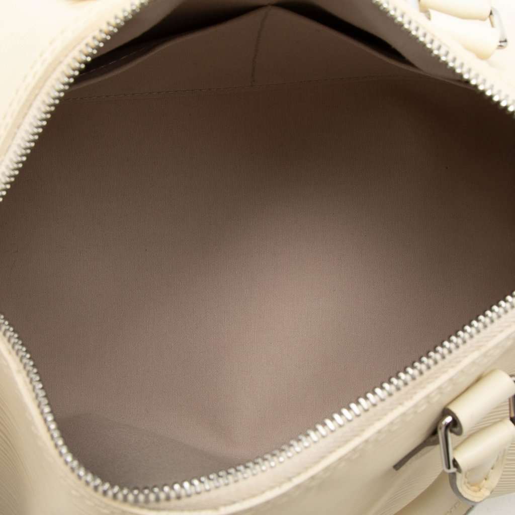 Louis Vuitton Epi Speedy 30 White Leather Very good condition - Model View
