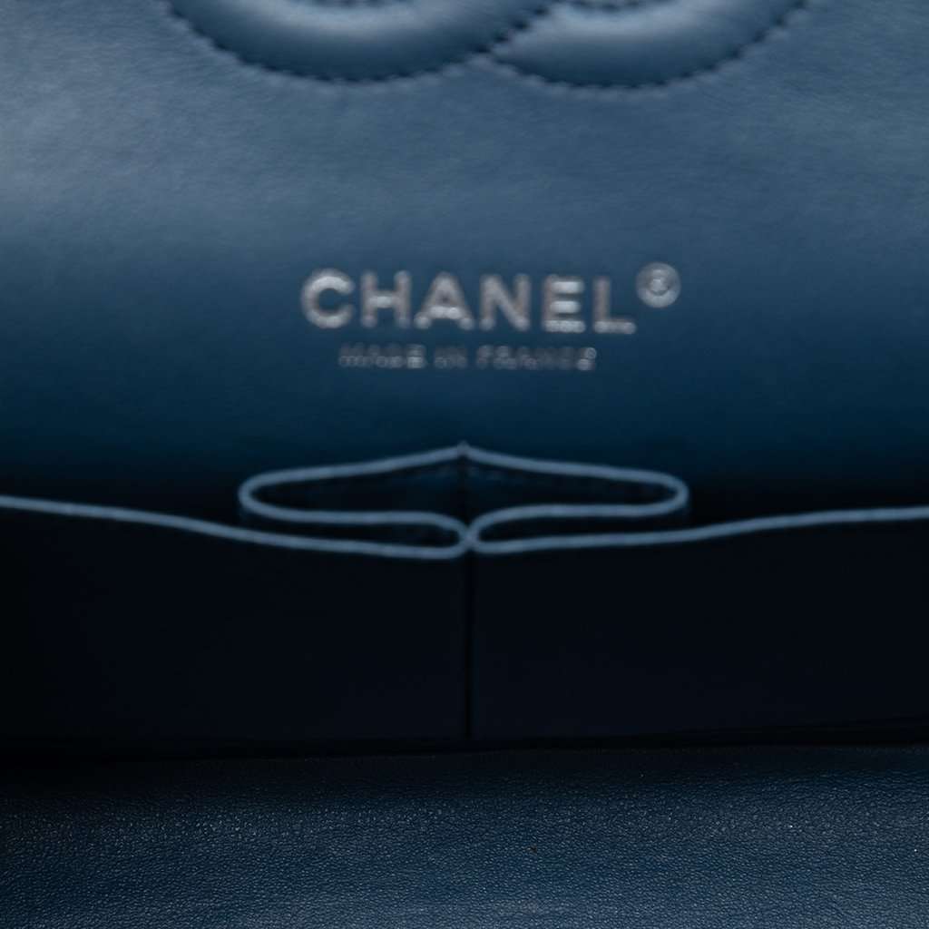 Chanel Medium Classic Caviar Double Flap Blue Leather Very good - Model View