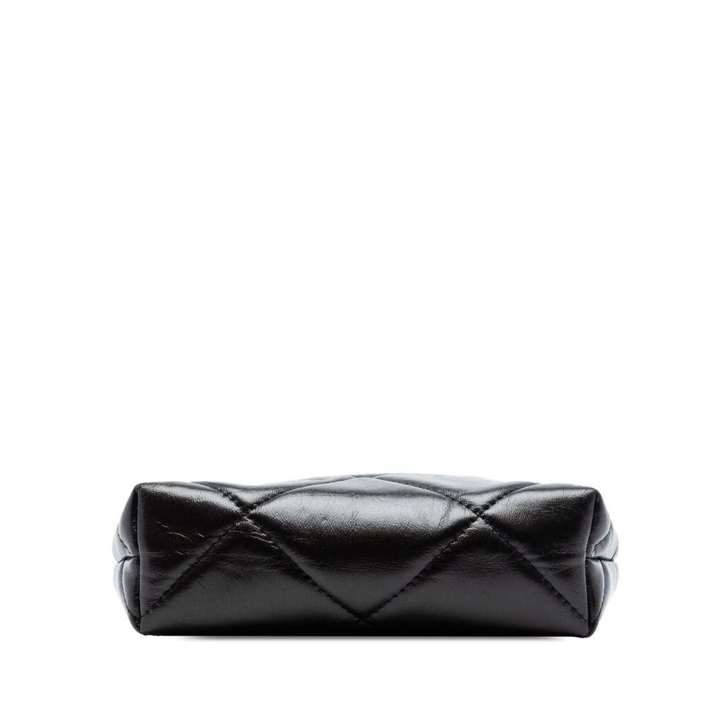 Chanel Small CC Quilted Lambskin Kisslock Frame Clutch Black Leather Very good condition - Inside View