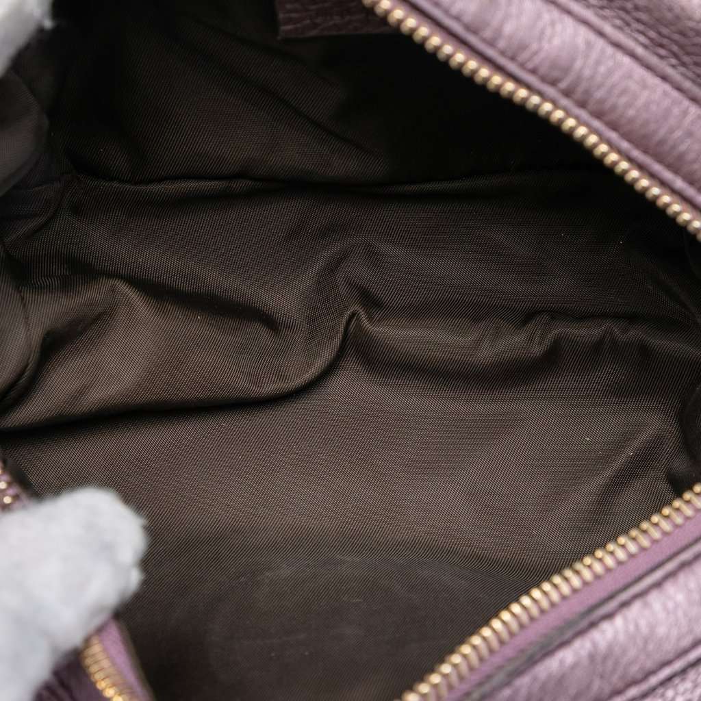Gucci Metallic Leather Soho Cosmetic Pouch Purple Leather Very good condition - Model View